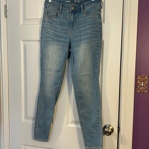 Old Navy High-Rise Rockstar Super Skinny Jeans
